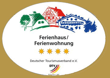 Der DTV (Deutscher Tourismusverband e. V.) verleiht unseren Ferienwohnungen 4 Sterne.